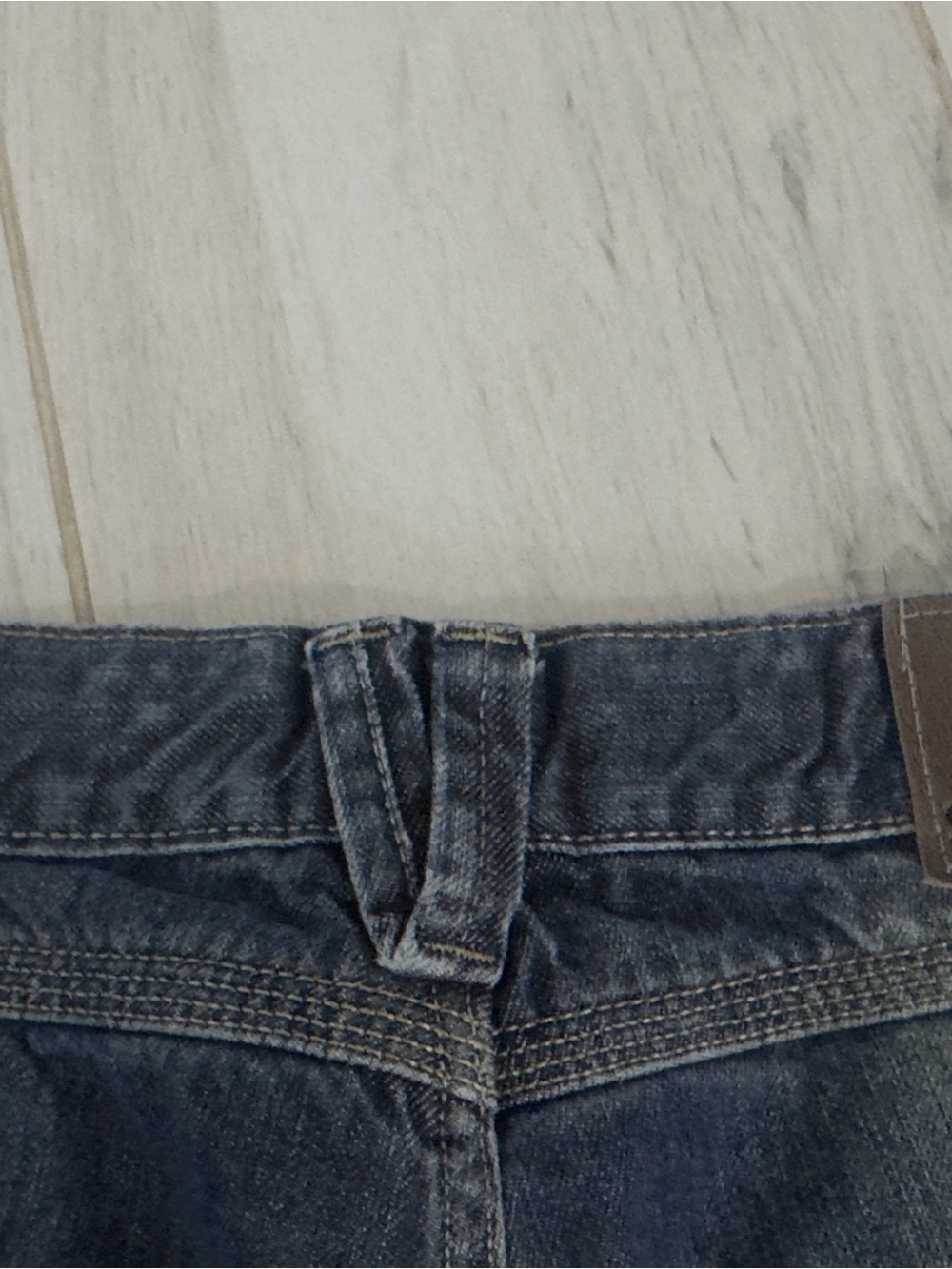 South Moments (South DNM. 1987) Men’s Faded Dark Blue Jeans - Picture 7 of 8